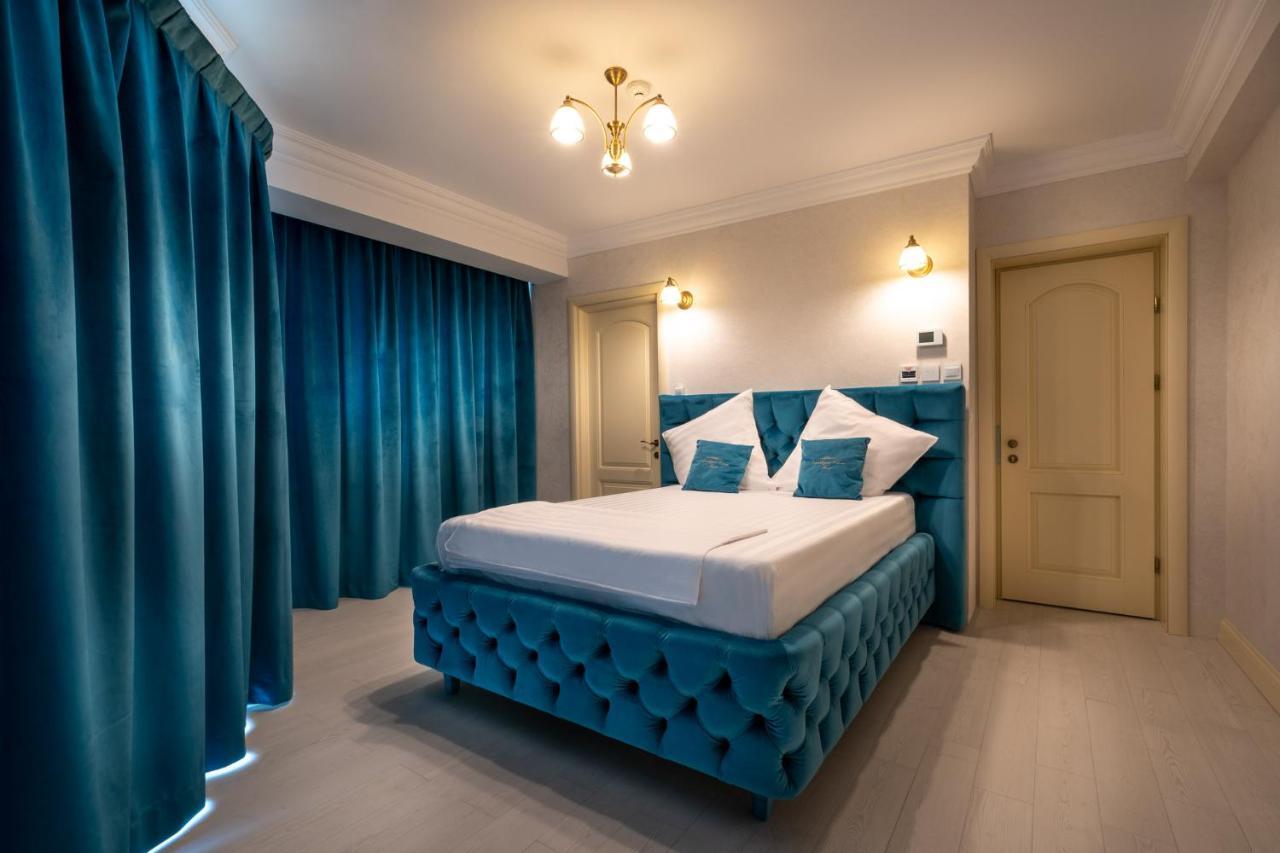 Hotel Casa Fiori Bukares Bagian luar foto